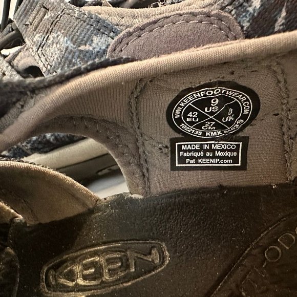 KEEN Men's Newport H2 Sandals Blue Synthetic Size 9 Outdoor Water Shoes - Picture 8 of 9